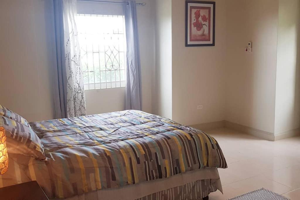 Apartamento Ultimate Chill Montego Bay Exterior foto